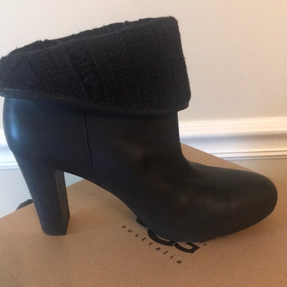 UGG Boots - Picture 3 of 7